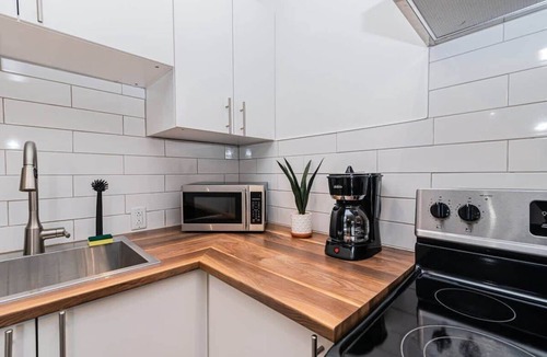 Maisonneuve Apartment | Modern vibrant with Parking – 2BR and confort
