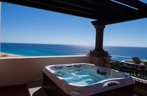 Paraiso Escondido Villa | MonteCristo Estates Private villa on Sunset Beach