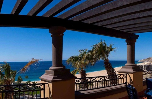 Paraiso Escondido Villa | MonteCristo Estates Private villa on Sunset Beach