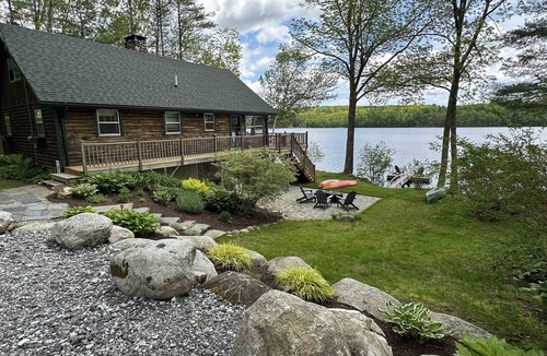 Hope Cottage | MOONDANCE COTTAGE - Town of Hope - Lermond Pond