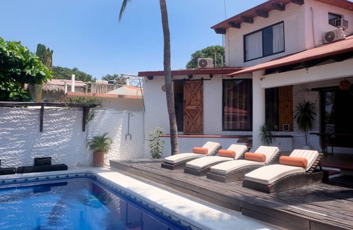 Brisas de Zicatela House | Motel ∙ 8 guests