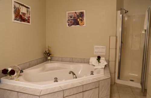 Montebello Hotel | Motel Bel-Eau