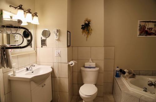 Montebello Hotel | Motel Bel-Eau