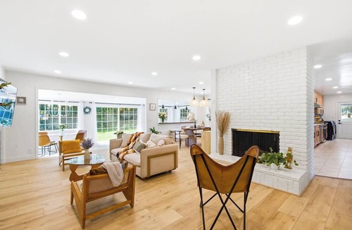 Sierra Madre House | Mountain Foothill Paradise Charming Retreat 3BR3BA with King-size Bed!