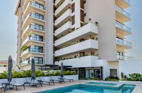 Fluvial Vallarta Apartment | Mountain View Luxury Condo I Céntrico
