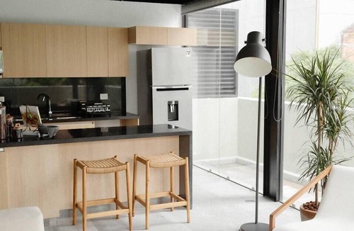 Colonia Cuauhtemoc Apartment | Mr. W | 2BR PH, Prime location Reforma Financial