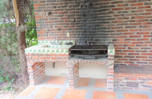 Tequisquiapan House | Espaciosa casa con alberca y asador en el Club de Golf Tequisquiapan