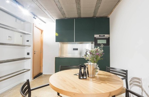 Sant Gervasi Apartment | My Space Barcelona Apartment with garden very close to the Barraquer Clinic