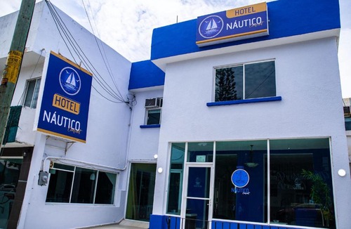Ricardo Flores Magon Hotel | Nautico Confort