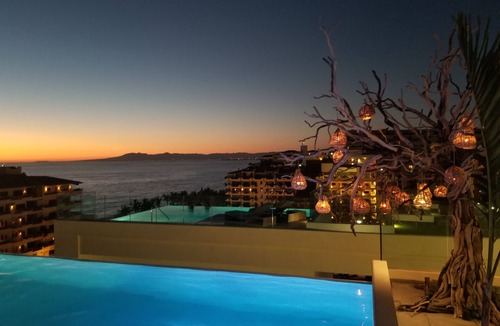 Emiliano Zapata Condo | Nayri 501 - Ocean View - Wrap-around Balcony in Zona Romantica