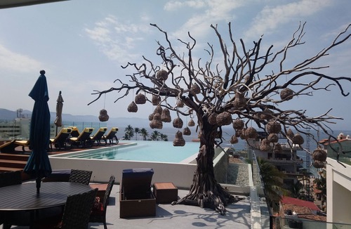Emiliano Zapata Condo | Nayri Life & Spa 1034 Apt one block on the beach in Romantic Zone PV