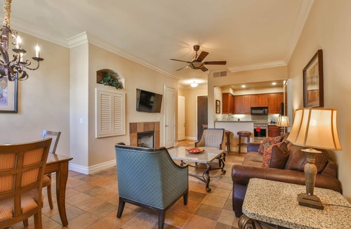 La Quinta Condo | Near Pool! Luxurious 1-Bedroom Villa near Clubhouse, Pet Friendly! - (L12)
