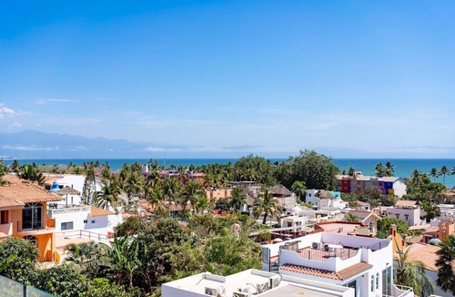 Bucerias Apartment | Nerea Golden Zone - 3 Blocks to Beach w Oceanview