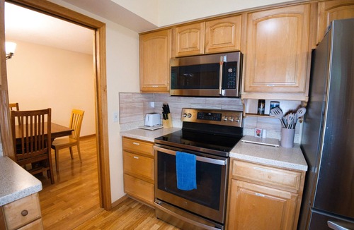 Plymouth House | Nestled 4-bedroom house with AC in charming Plymouth