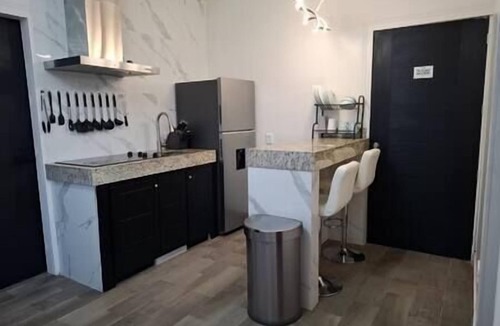 Nueva Esperanza House | New 2-Bed Casita Near Beach with Private Parking, New 2-Bed Casita Near Beach with Private Parking