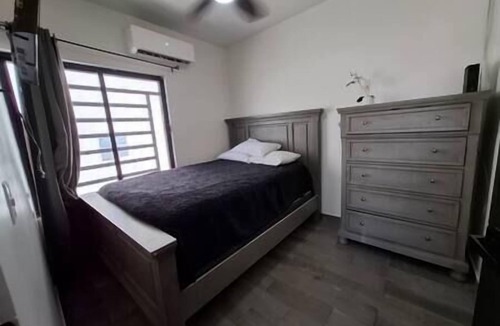 Nueva Esperanza House | New 2-Bed Casita Near Beach with Private Parking, New 2-Bed Casita Near Beach with Private Parking