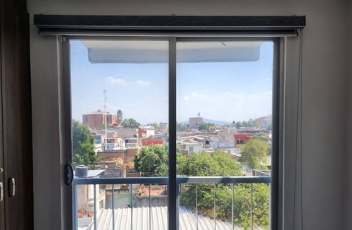 San Juan de Dios Apartment | New and spacious apartment in downtown Guadalajara with pool and gymnasium