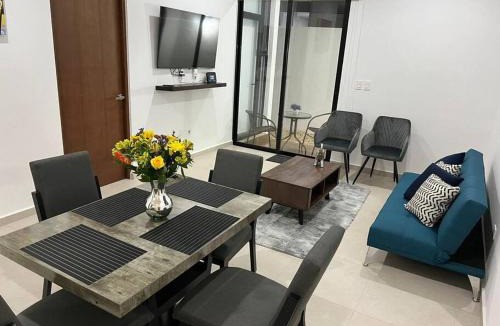 Montecarlo Apartment | New & beautiful apartment GF with private pool