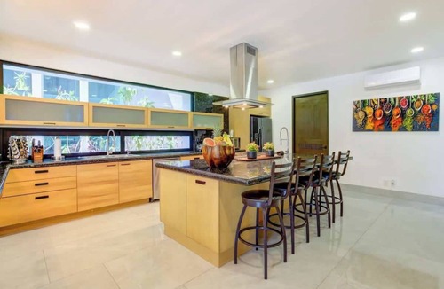 Nuevo Vallarta House | New El Tigre Deluxe 4BR Villa w/Private Pool, Jacuzzi, Billiards, Breath Taking
