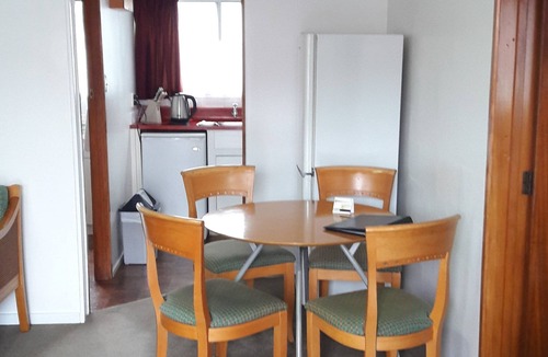 Auckland Hotel | New Haven Motel