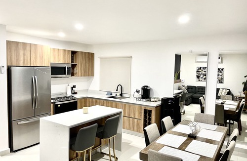 El Sauzal House | New & Modern House - 10 mins from Wineries & Ensenada Baja