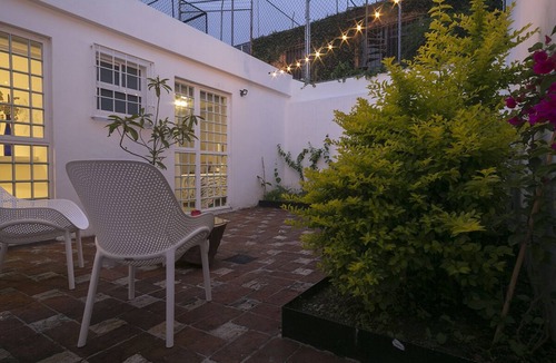 Providencia House | New modern house at the city financial district