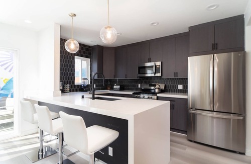 Little Tuscany House | New Modern Palm Springs Resort - 5 Mins to Downtown