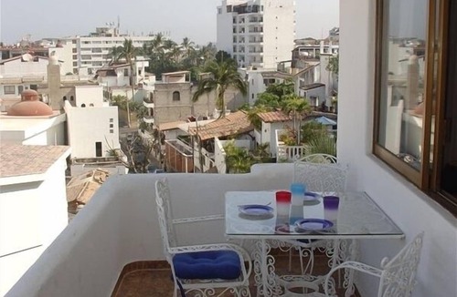 Amapas Condo | New Renovations and Great Rates for 2024!