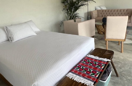 Tequisquiapan Cabin | New Suite ❤ w Amazing Garden | Nature ☀ Peaceful