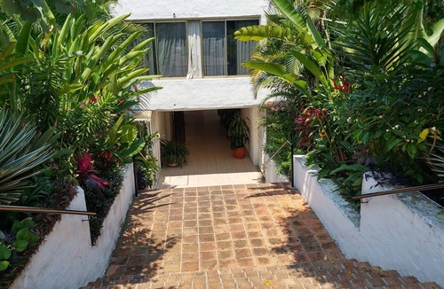 Romantic Zone Apartment | Newly Listed Amazing, Serene resort with Beautiful Sunsets & Blue Waters