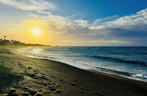 Palmas Altas Apartment | Newly Remodeled 3 Bed/2 Bath Near Ocean in Barceloneta, Puerto Rico