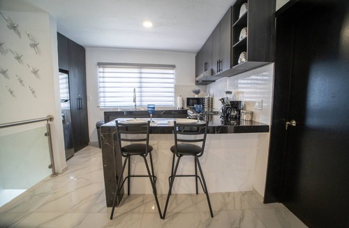 Guadalajara Municipality House | Newly-remodeled Home for multiple guests