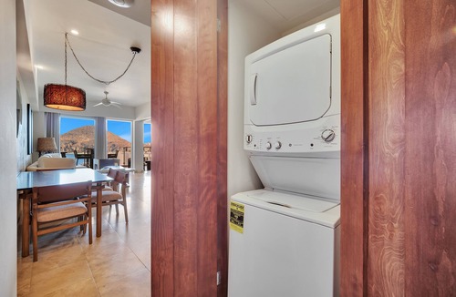 El Medano Ejidal Condo | "NEWLY REMODELED" LUXURY UNIT with PRIVATE TERRACE JACUZZI & IMPRESSIVE VIEWS!