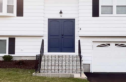 Eastward Look House | Newly renovated! 5 bedroom 2 bath home woth AC and walk to water