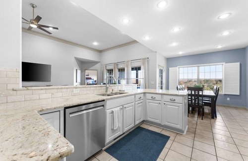 Branson West House | Newly Upgraded! Free Level 2 EV Charging!