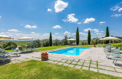 Cerreto Guidi Apartment | Nice apartment for 4 guests with pool, WIFI, A/C, TV and pets allowed