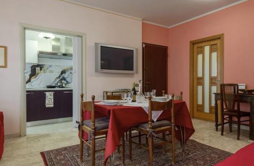 Massa e Cozzile Apartment | Nice apartment with ac and parking near the spa