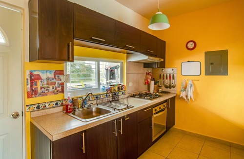 Ixtapa Apartment | Nice & safe 2 bedrooms Condo only 15 min from Marina Vallarta & Beach