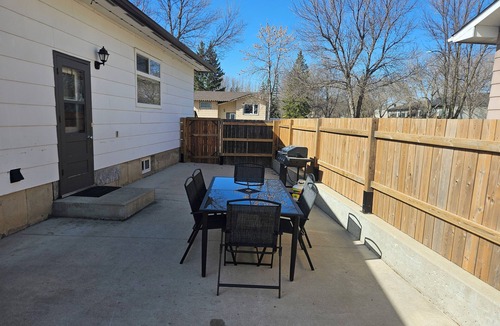 Brandon Condo | Nice spacious property with all the comfort of home
