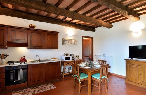 Roccalbegna Apartment | Nocciola, Poderone, Roccalbegna, Grosseto and Maremma