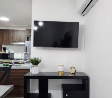 San Juan de Dios Apartment | Nuevo depa con alberca y gym