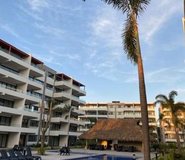 Nuevo Vallarta Apartment | Nuevo Vallarta Lovely 2 bedroom condo pool front