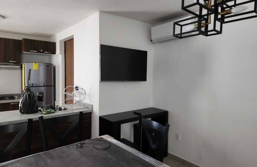 San Juan de Dios Apartment | Nuevo y amplio departamento en el centro de Guadalajara con alberca y gimnasio