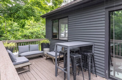 Marble Dale House | NYC-Area Escape Game Room Firepit Chef's Kitchen Near Boarding Schools
