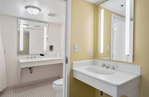 Syracuse Resort | Oakwood Resort