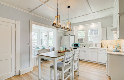 Gloucester House | Ocean front and 3 beaches across,parks, short walk to historic downtown!