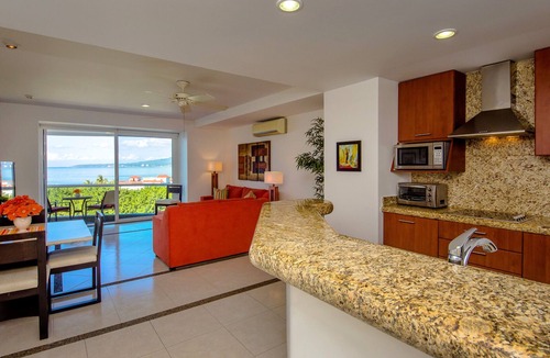 Nuevo Vallarta Condo | Ocean Front One Bedroom Condo at Villa Magna 7th Floor Bldg 3