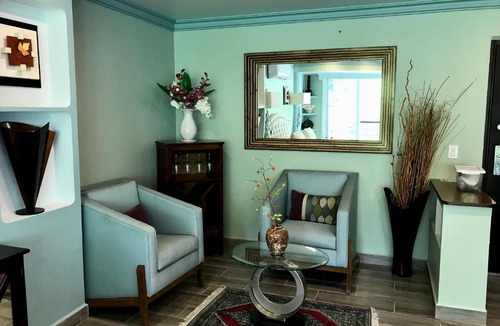Boca de Tomatlan House | Ocean Frontage Two Bedroom Family compound with Full Kitchen