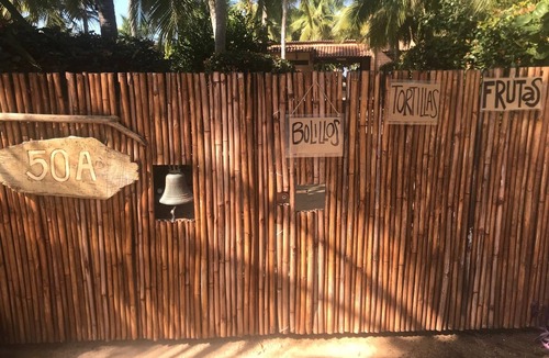 Barra de Potosi Bed & Breakfast | Ocean Lover's Paradise - Garden Room 1