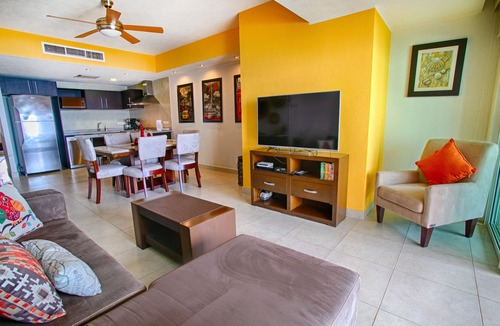 South Hotel Zone Condo | Ocean & Mtn View Condo | Pools, Gym, Two Balconies